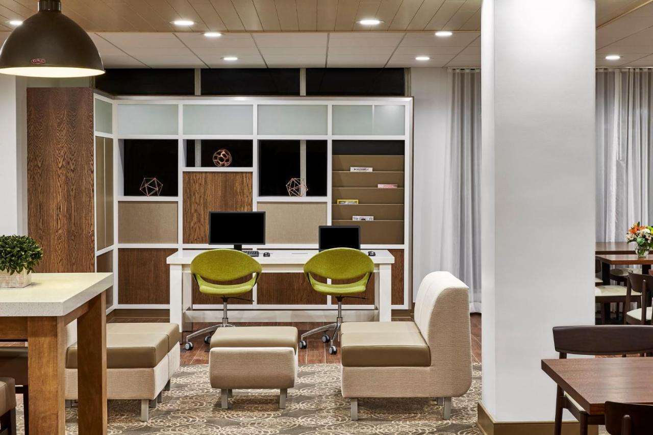 Holiday Inn Alexandria At Carlyle By Ihg Exterior foto
