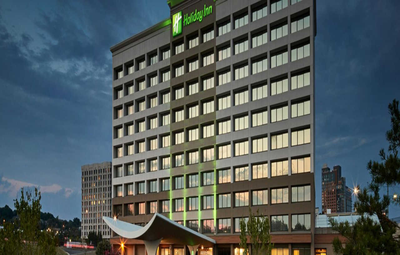 Holiday Inn Alexandria At Carlyle By Ihg Exterior foto